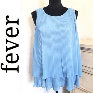 NWT* Blue Sleeveless top ll fever